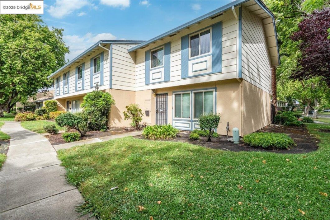 2630 Oliver Drive 1 41097757
