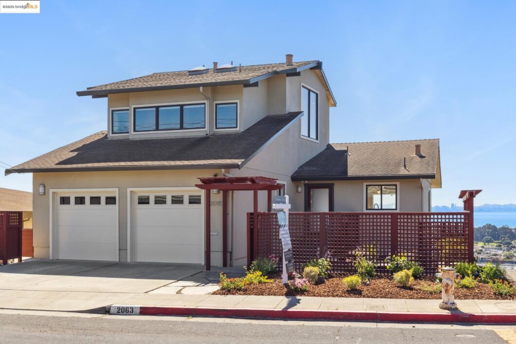 2063 Tapscott Ave. 1 41111701