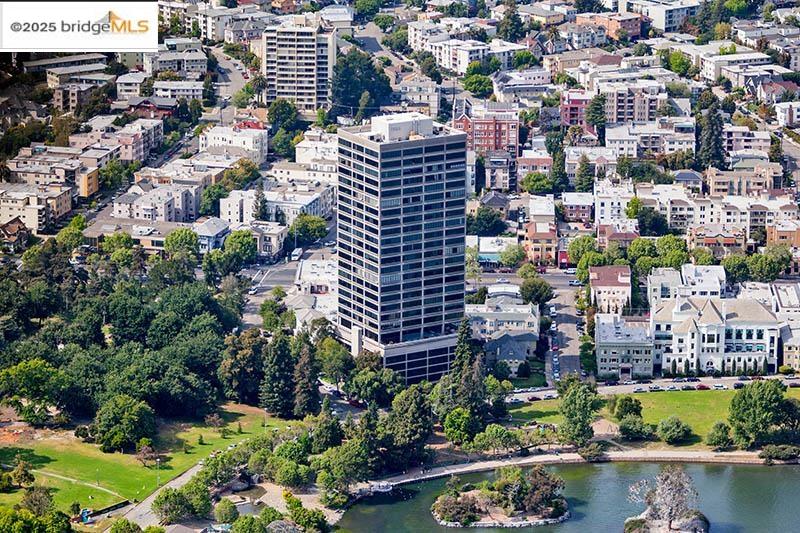565 Bellevue Ave. 2101 1 41112327