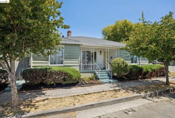 904 Wilson Avenue. 2 41143279