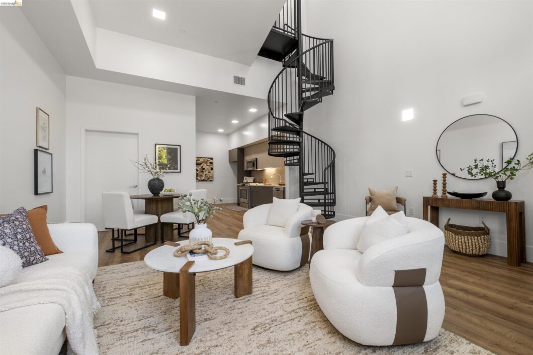 1545 32nd Street 101 1 41143746